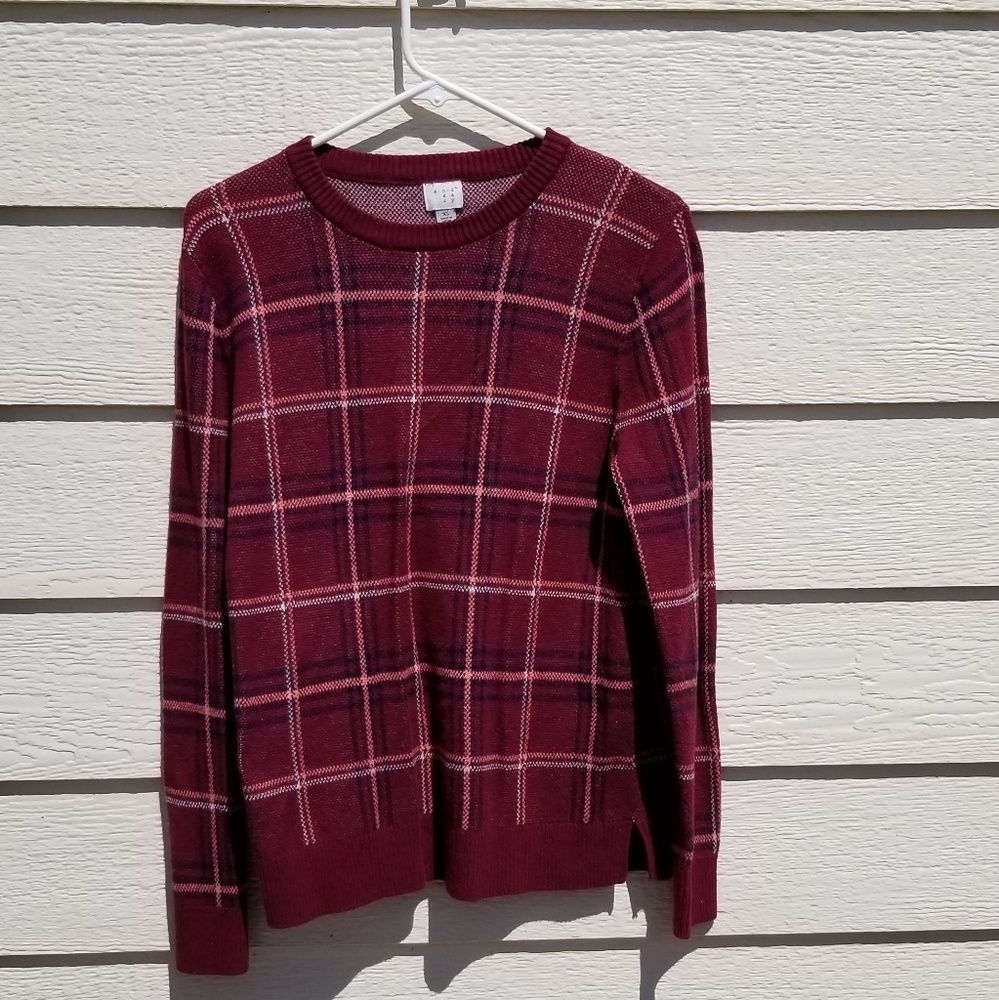 A.n.d  XL Burgundy Sweater